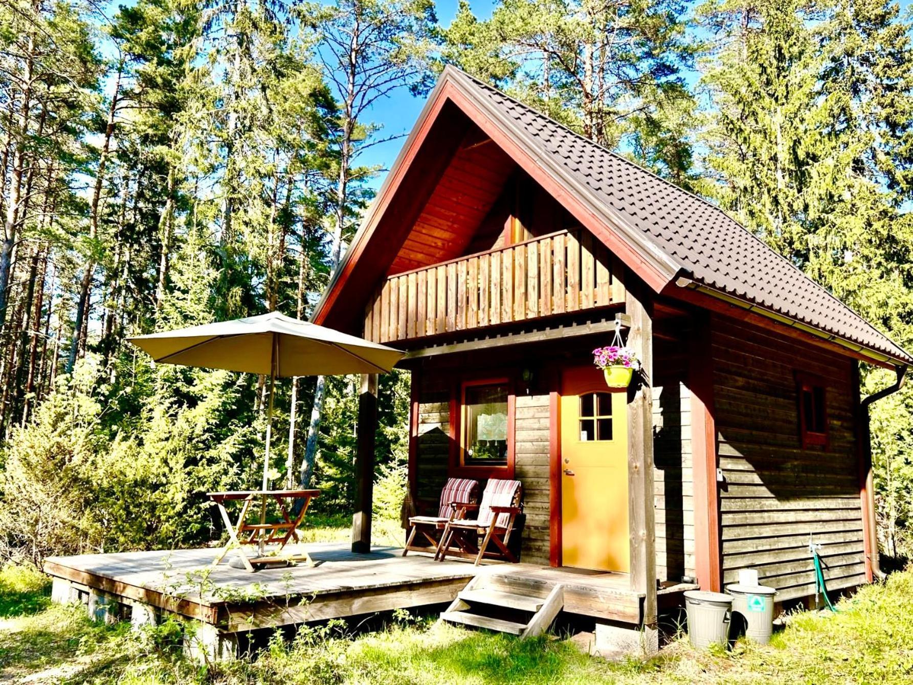 Veela Metsamaja Villa Noarootsi Eksteriør bilde